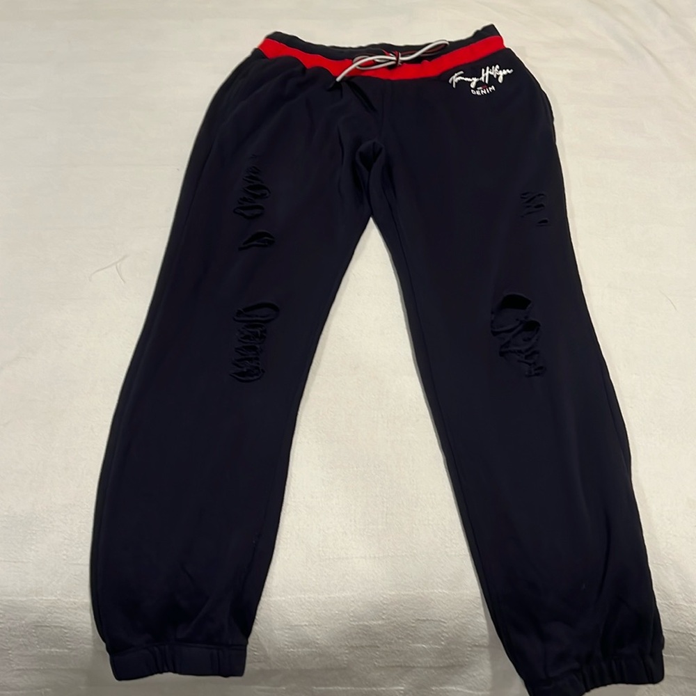 Ripped Tommy Hilfiger sweats